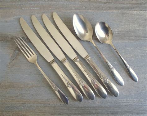 what is tudor plate silverware